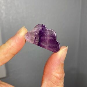 PURPLE FLUORITE CLOUD CRYSTAL CARVING